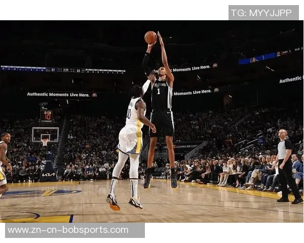 NBA实力榜更新雷霆继续领跑马刺强势进入前三湖人排名下滑至第十二位