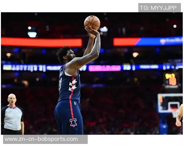 恩比德重拾状态展现封盖能力与防守影响力引发关注 恩比德重拾状态展现封盖能力与防守影响力引发关注